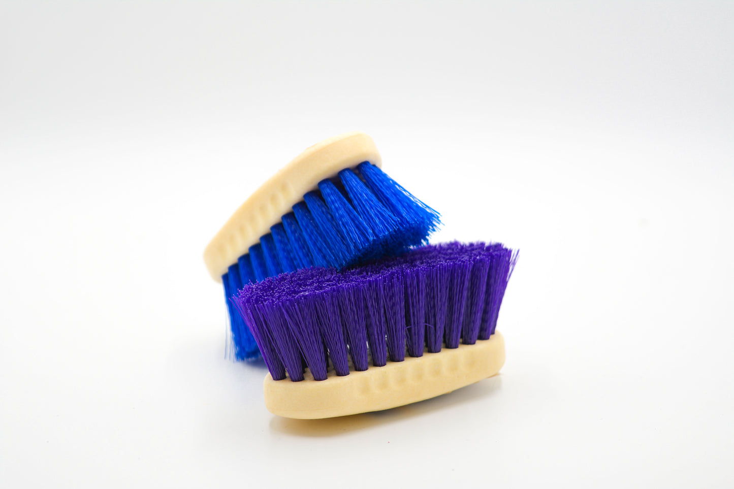 Showtime Small Dandy Brush