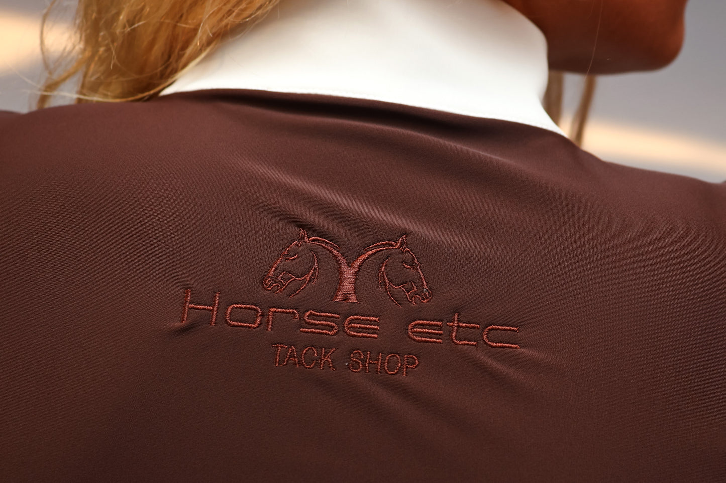 Horse ETC UV Show Shirt x Brown/White Fluent Print